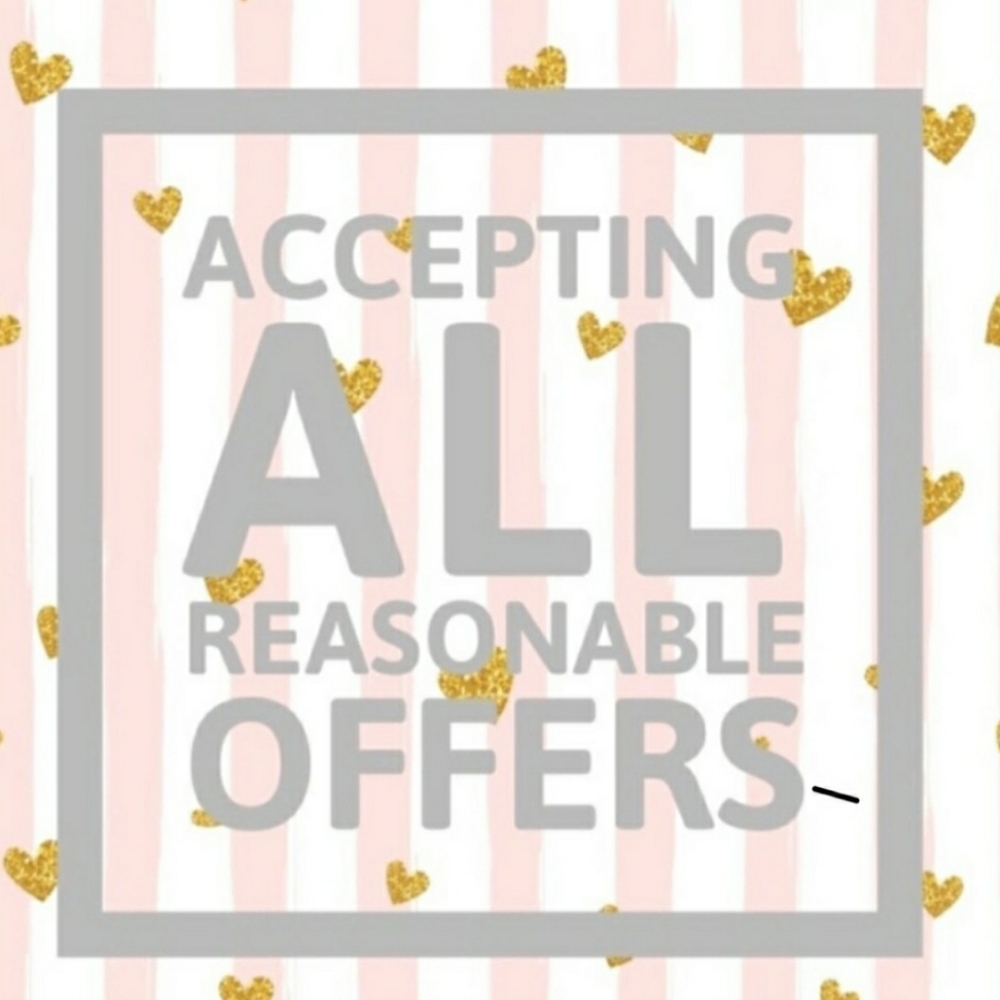 🌟🌟🌟OFFERS ACCEPTED🌟🌟🌟